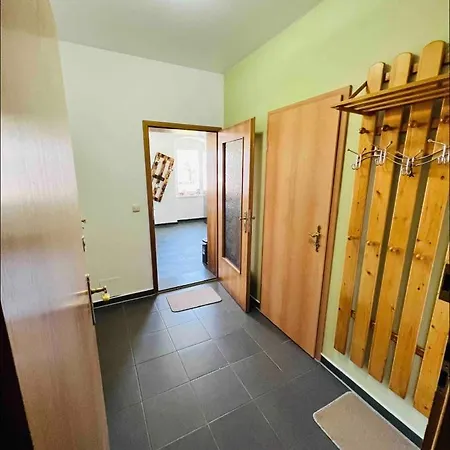 Gemuetliche Wohnung In Gruenhainichen Erzgebirge Grunhainichen Buitenkant foto
